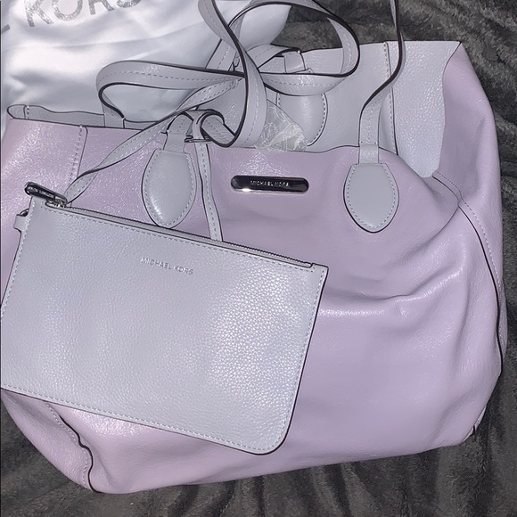 Michael Kors Reversible tote - Picture 3 of 4